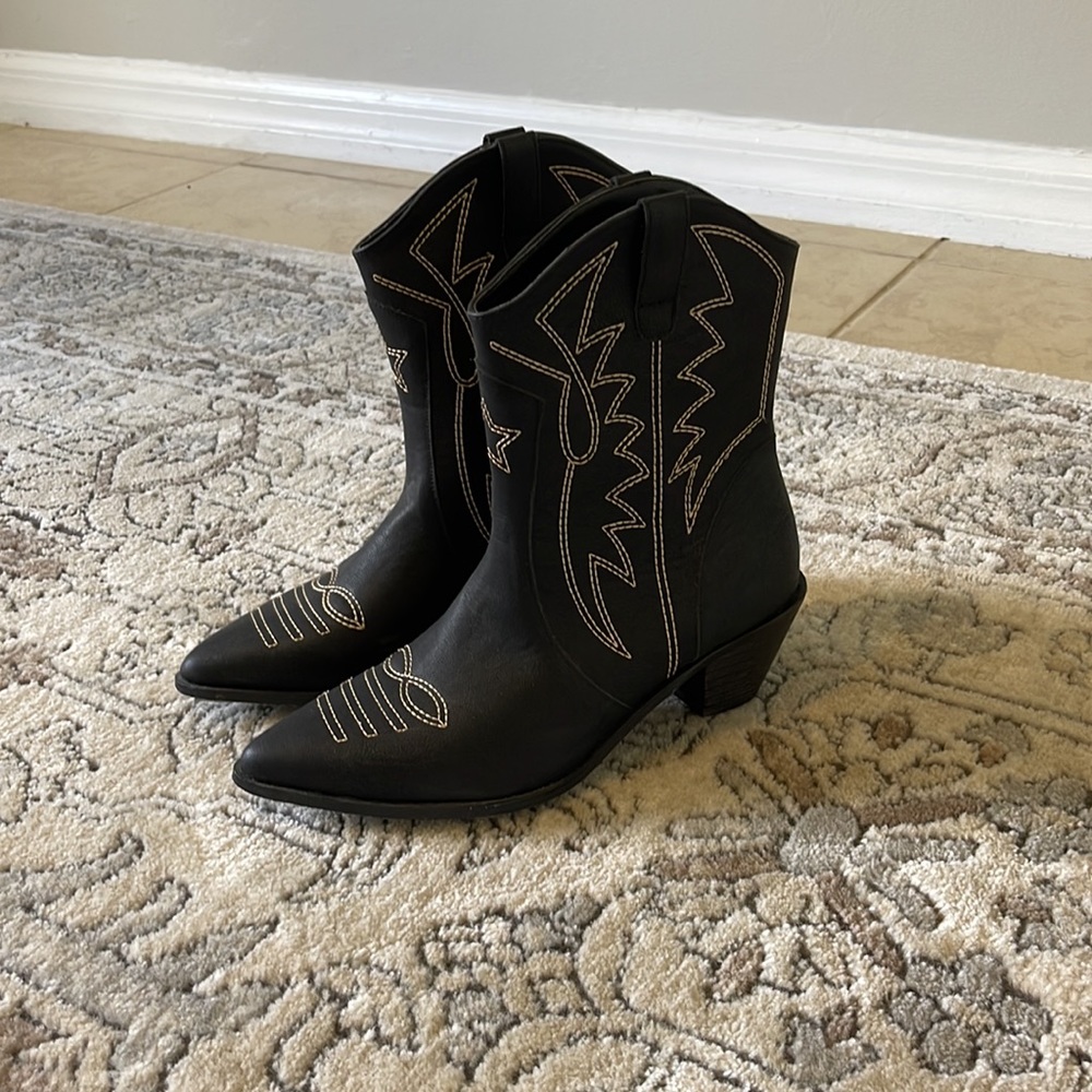 Asoka Western Boots